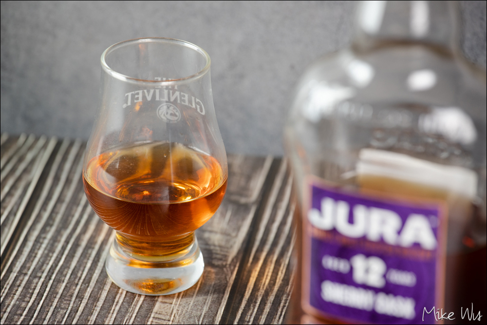 【開喝】JURA吉拉12年雪莉單一麥芽蘇格蘭威士忌，月底喝威士忌的好選擇 @麥克Wu的生活攝影札記