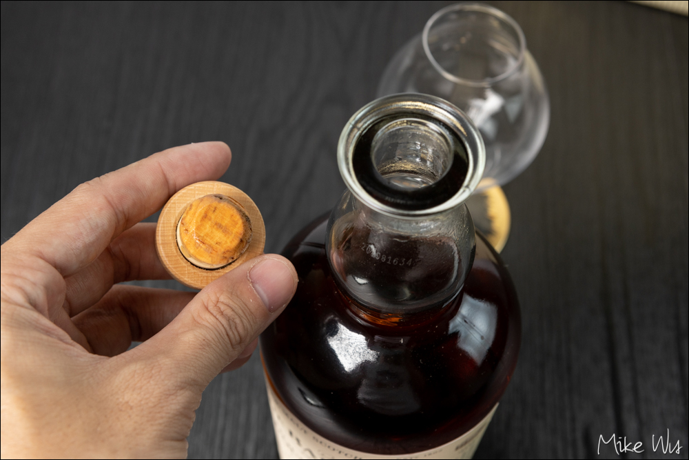 【開喝】百富12年雙桶單一麥芽威士忌禮盒，一支內斂沉穩的味道 @麥克Wu的生活攝影札記