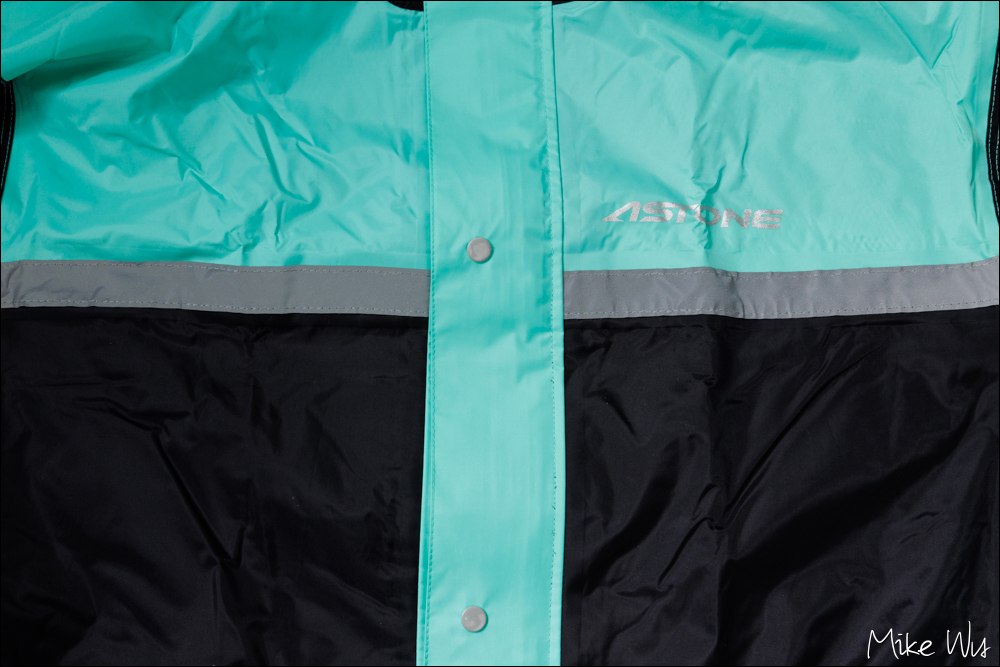 【開箱】ASTONE RA-502 兩件式運動型雨衣，這顏色我很尬意!! @麥克Wu的生活攝影札記