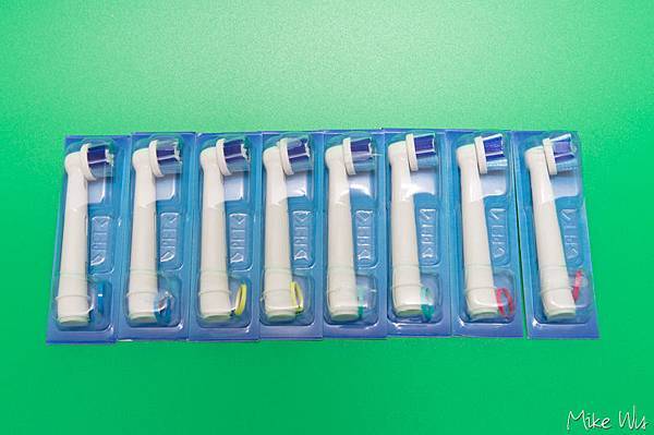 【開箱】Oral-B D100活力亮潔電動牙刷，這次花錢終於值得了 @麥克Wu的生活攝影札記
