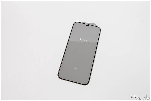 【開箱】Benks VPro 微晶膜鋼化玻璃貼 for iPhone 12 Pro @麥克Wu的生活攝影札記
